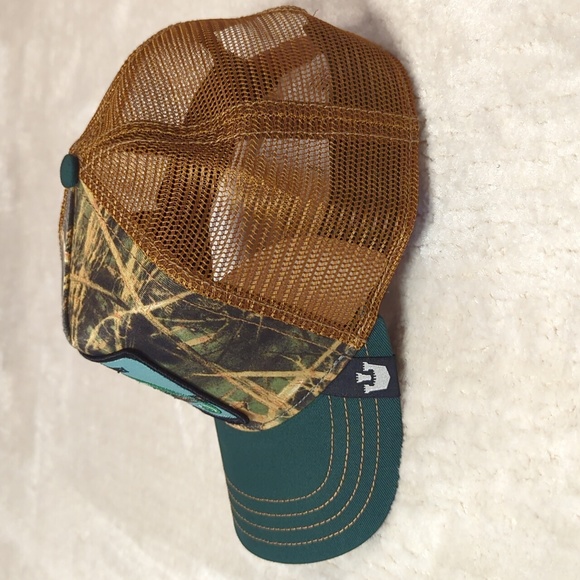 Goorin Bros Low Key Animal Farm Snapback Trucker Hat - Picture 3 of 6